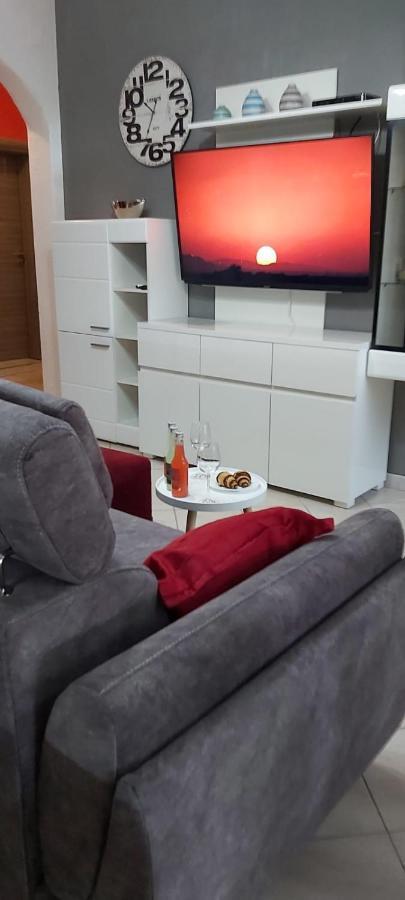 Apartment Vrljika,With Private Pool,Bikes,Garage Imotski Exterior foto